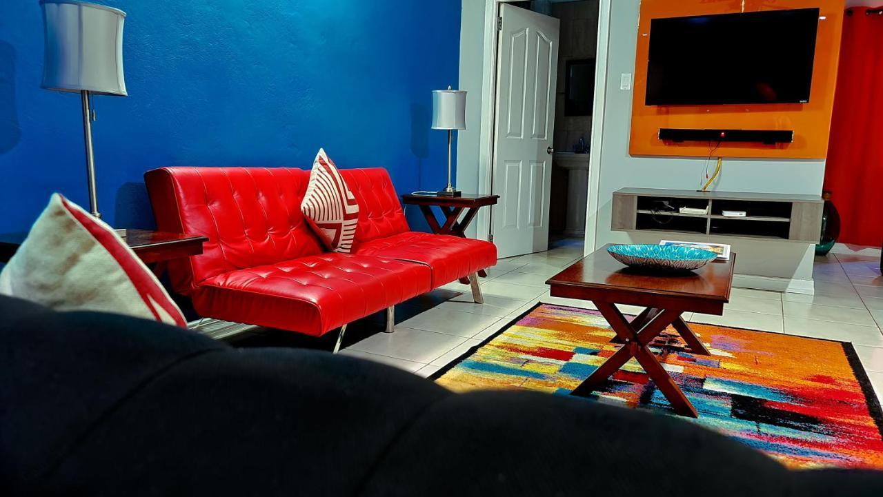Donhead New Kingston Apt 5 Экстерьер фото